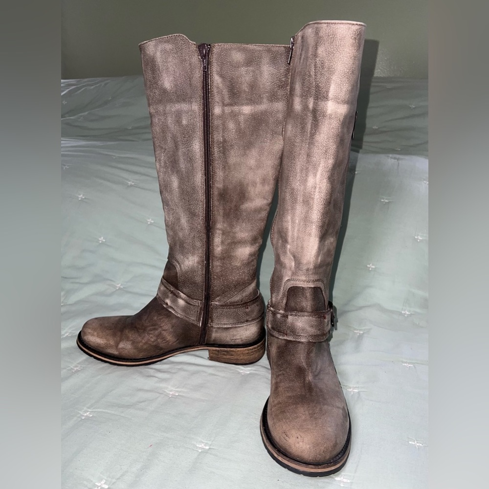 Matisse distressed leather mid calf riding boot Sz 9.5